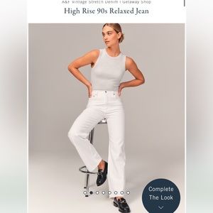 Abercrombie white high waisted 90s relaxed jeans